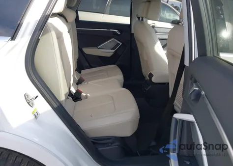 2023 Audi Q3 Premium 45 Tfsi S Line Quattro Tiptronic z USA, uszkodzony, nr VIN WA1DECF36P1134550